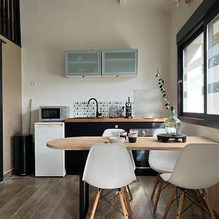 Ferienhaus Studio Avec Patio Entre La Rochelle & L'ile De Re *